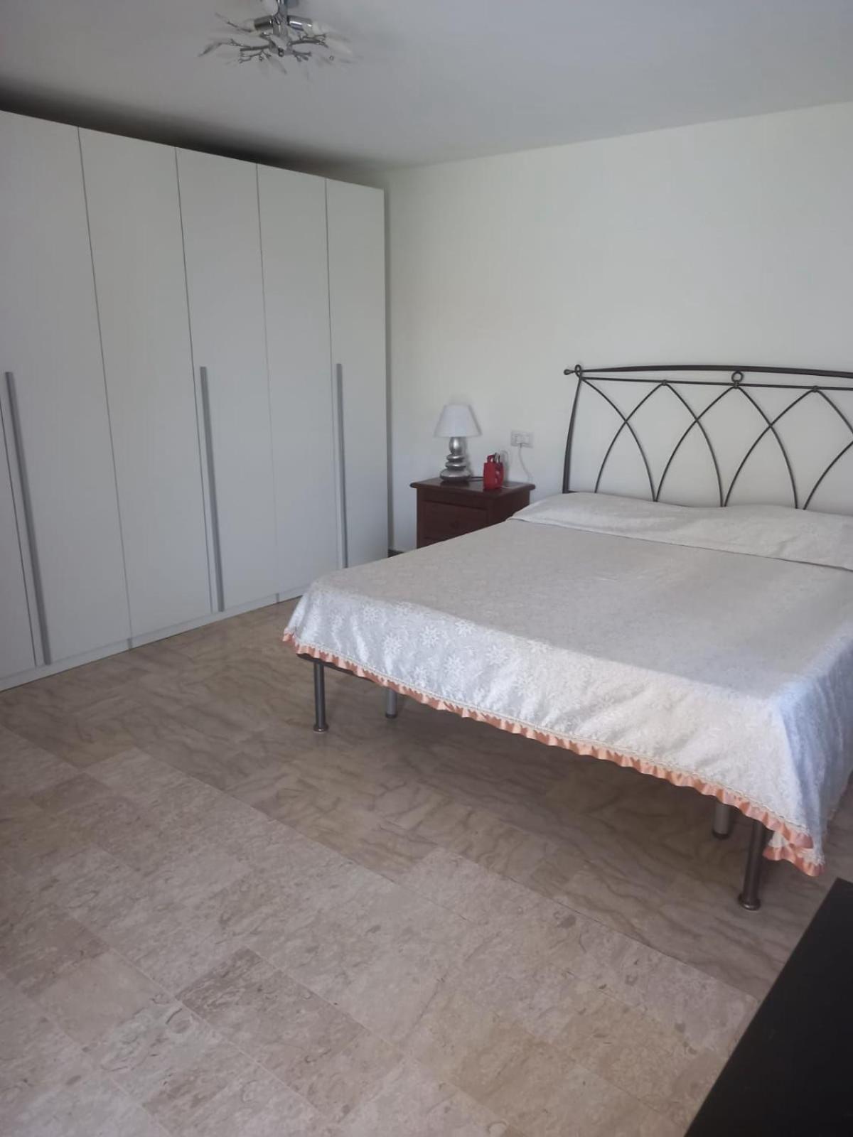 Guesthouseminturnoit Lucia Sparagna エクステリア 写真